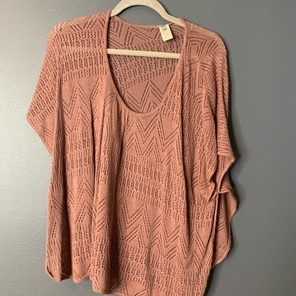 Charlotte Russe | short sleeve - Picture 1 of 4